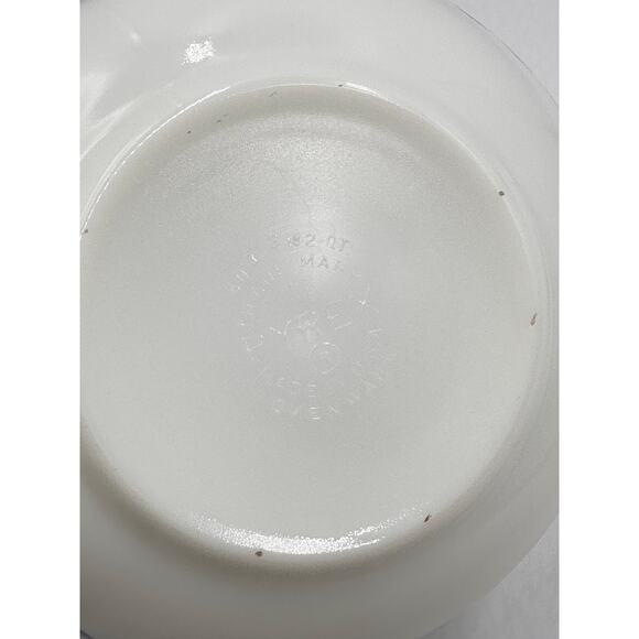 Vintage PYREX 403 Blue Polka Dot White Glass Mixing Bowl 2-1/2 Qt - Picture 9 of 10